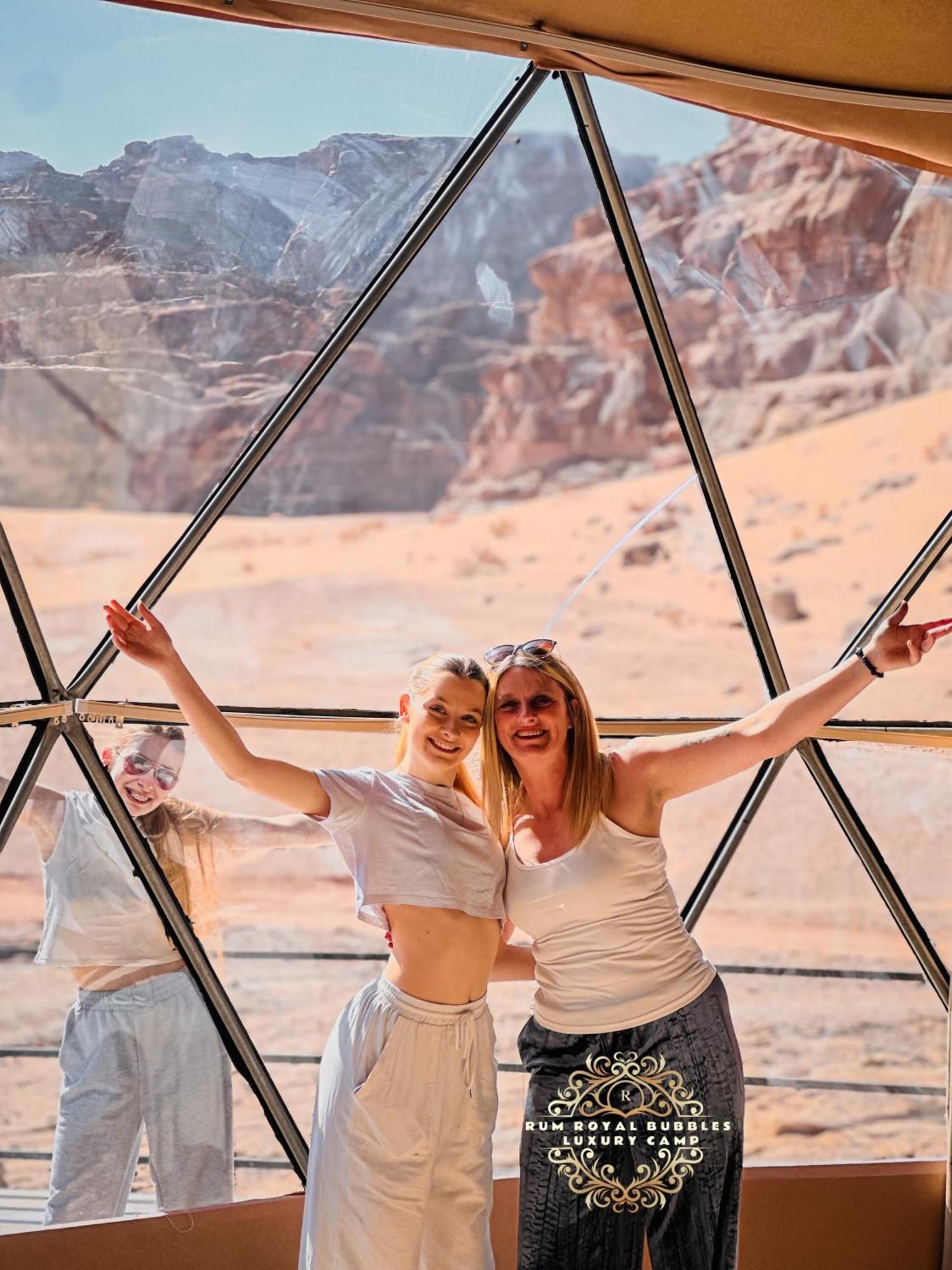 Apartament Rum Royal Bubbles Luxury Camp Wadi Rum Zewnętrze zdjęcie